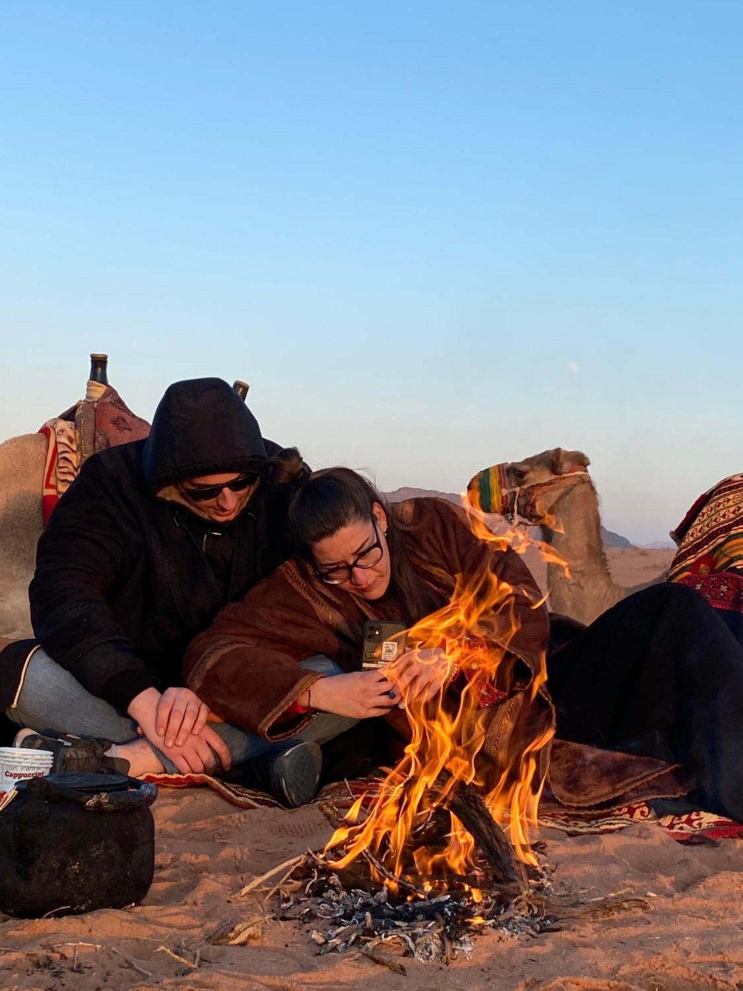 Rum Four Mountain Luxury Camp Wadi Rum Bagian luar foto